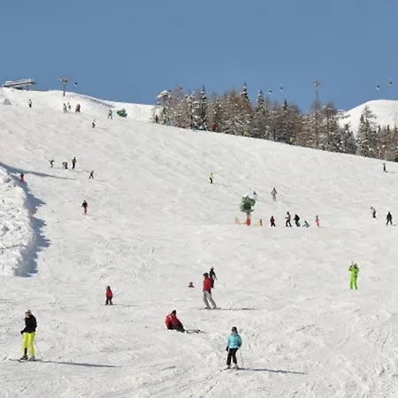 Appartamento Ski In Ski Out At Nassfeld In Carinthia