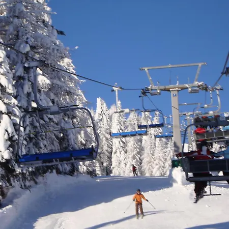 Appartamento Ski In Ski Out At Nassfeld In Carinthia