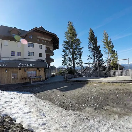 Appartamento Ski In Ski Out At Nassfeld In Carinthia *